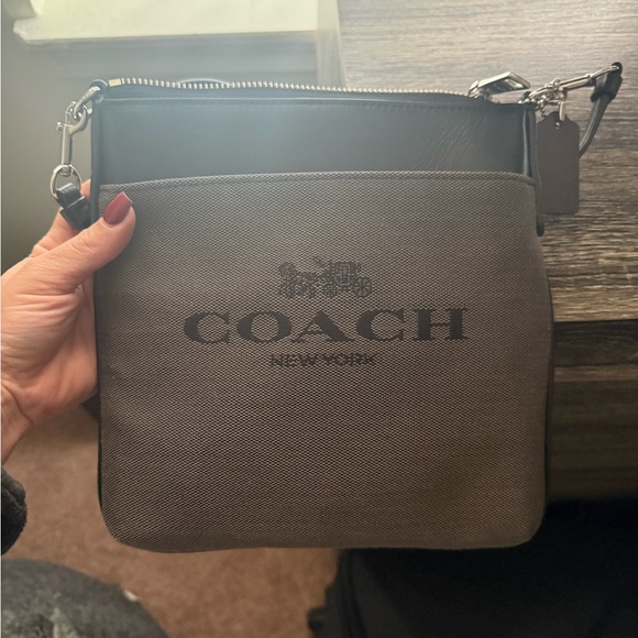 Coach Men's Black and Gray Messenger Bag - Picture 2 of 3
